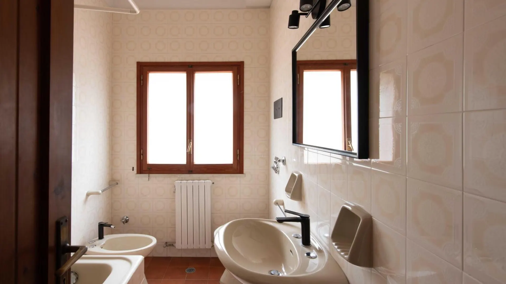 Villa Dorale By Wonderful Italy チェファル 0*,  イタリア